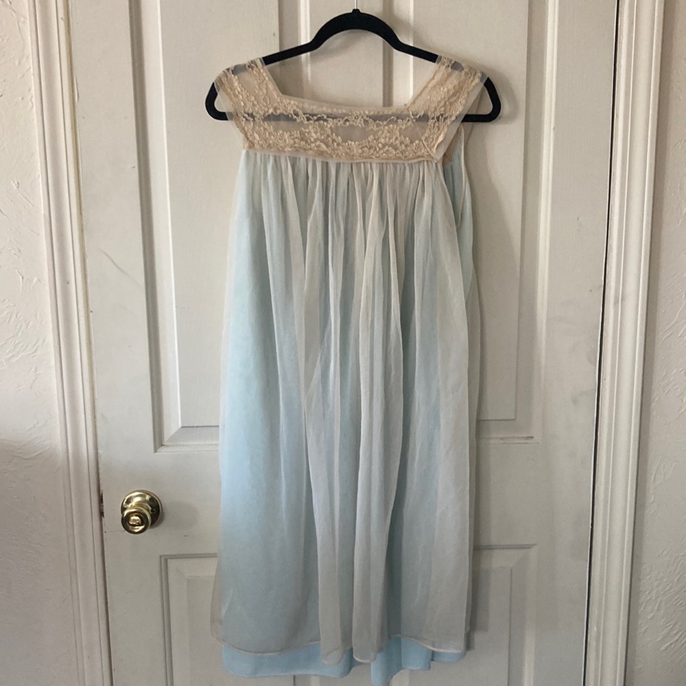 Vintage nightgown